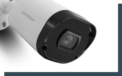 Avidsen - Camera - Webcam, Connexion par Wi-fi sans fil, Instalation facil  Plug & Play, Camera à résolution Full Hd, compatible IOS et Android -  123981 : : High-Tech